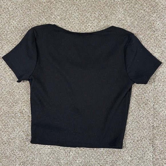 Attirance Black Ribbed Lace-Up‎ Square Neck Crop Top Short Sleeve - Picture 4 of 6